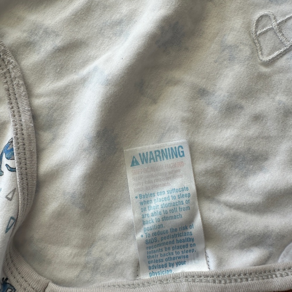 SwaddleMe Infant Wrap with Blue and White Dinosaur Design - Picture 4 of 5